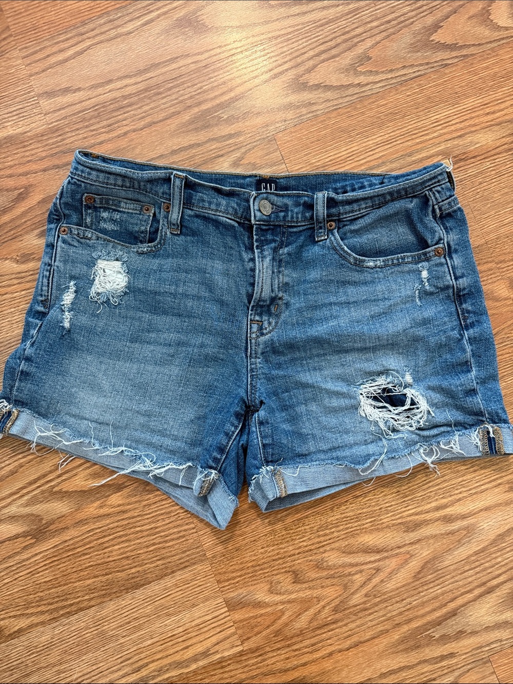 GAP Distressed Blue Denim Women’s‎ Shorts